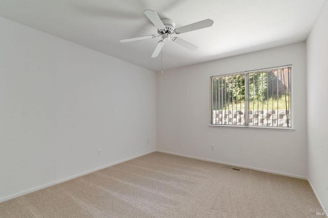 2988 Rustle Ct, Fairfield, CA 94534