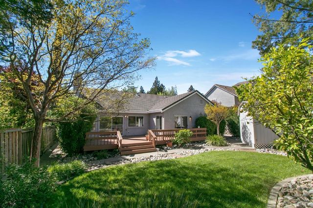 2988 Rustle Ct, Fairfield, CA 94534