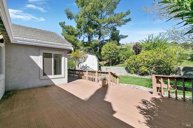 2988 Rustle Ct, Fairfield, CA 94534