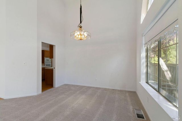 2988 Rustle Ct, Fairfield, CA 94534