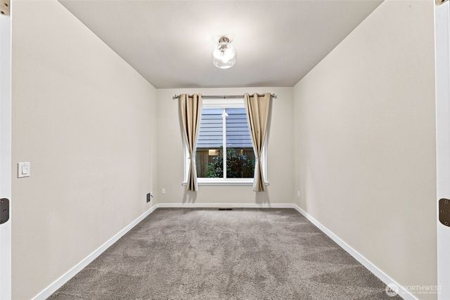 4327 Dudley Drive NE, Lacey, WA 98516