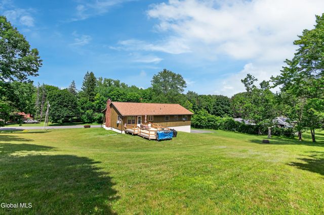 337 Quackenbush Road, Schenectady, NY 12306