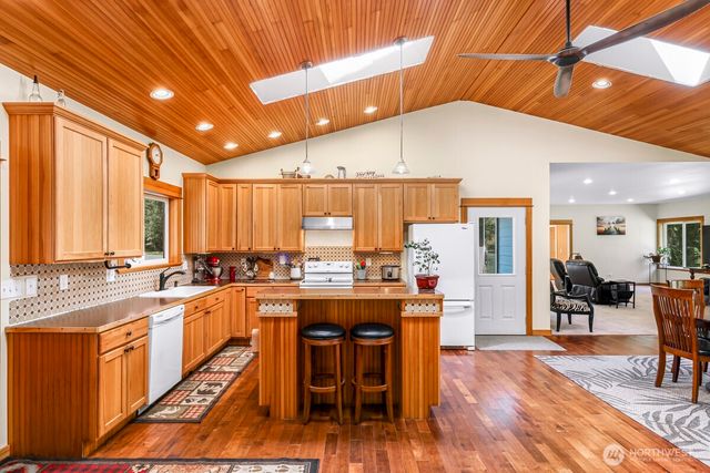 19379 Morton Road, Burlington, WA 98233