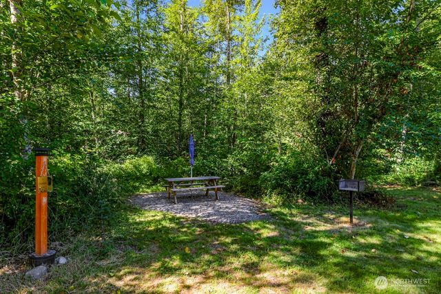 19379 Morton Road, Burlington, WA 98233