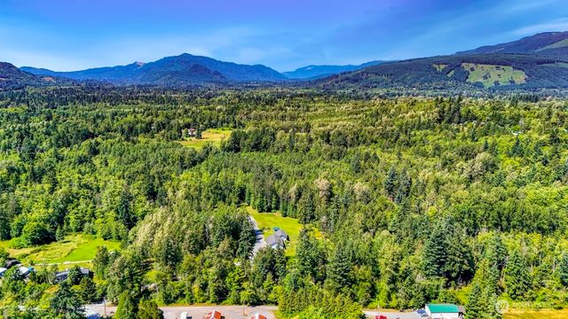 19379 Morton Road, Burlington, WA 98233