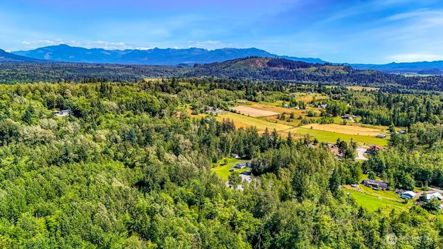 19379 Morton Road, Burlington, WA 98233