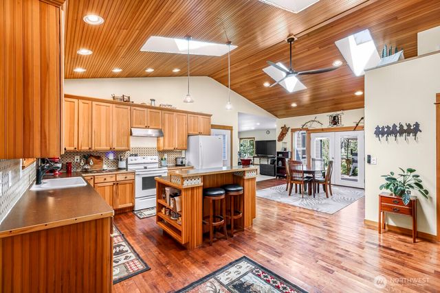 19379 Morton Road, Burlington, WA 98233