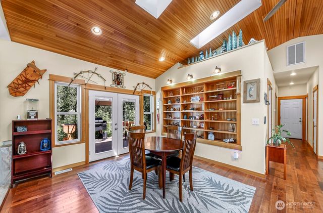 19379 Morton Road, Burlington, WA 98233