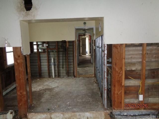 19 E 10th Road, Broad Channel, NY 11693