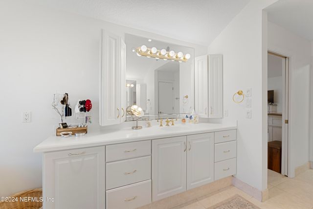 48 VILLAGE WALK Drive, Ponte Vedra Beach, FL 32082