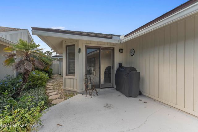 48 VILLAGE WALK Drive, Ponte Vedra Beach, FL 32082