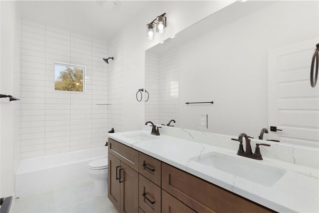 107 Carmen CV, Burnet, TX 78611