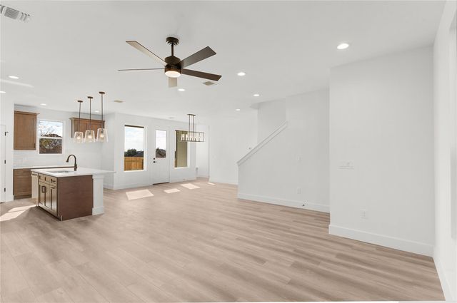 107 Carmen CV, Burnet, TX 78611