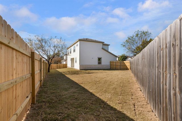 107 Carmen CV, Burnet, TX 78611