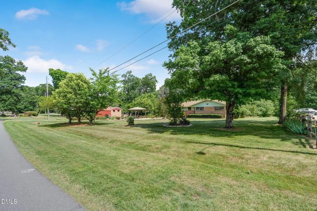 648 Williamsdale Road, Graham, NC 27253