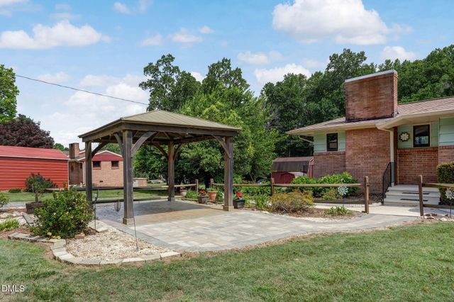 648 Williamsdale Road, Graham, NC 27253