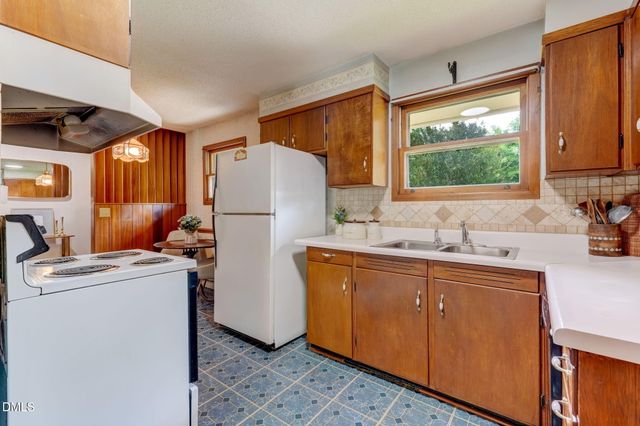 648 Williamsdale Road, Graham, NC 27253
