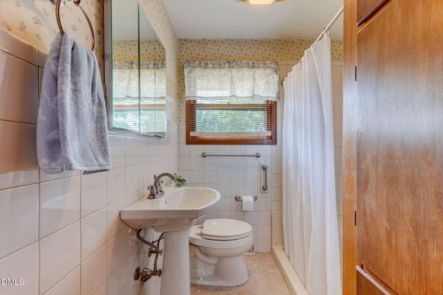 648 Williamsdale Road, Graham, NC 27253