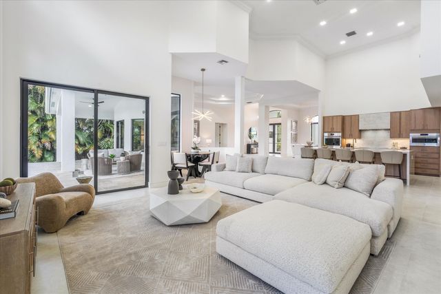 15463 Tall Oak Avenue, Delray Beach, FL 33446