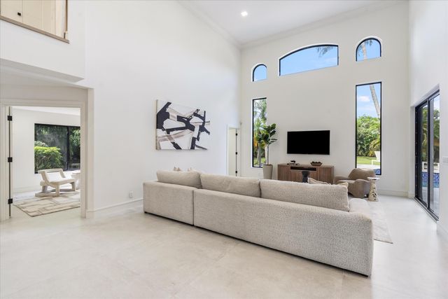 15463 Tall Oak Avenue, Delray Beach, FL 33446