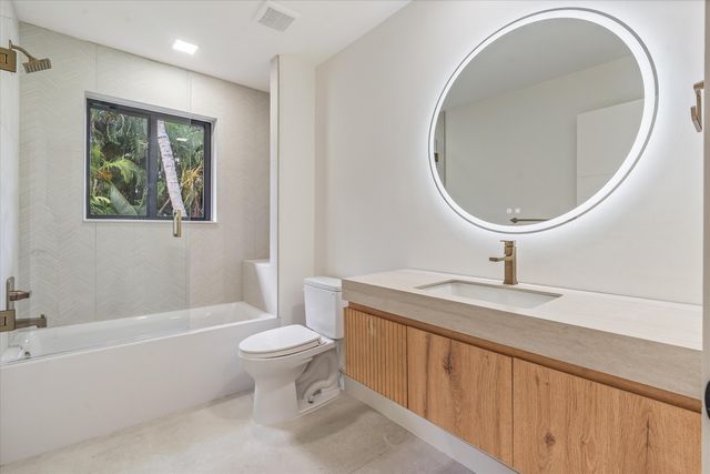 15463 Tall Oak Avenue, Delray Beach, FL 33446