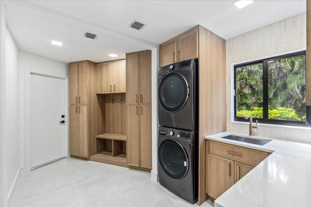 15463 Tall Oak Avenue, Delray Beach, FL 33446