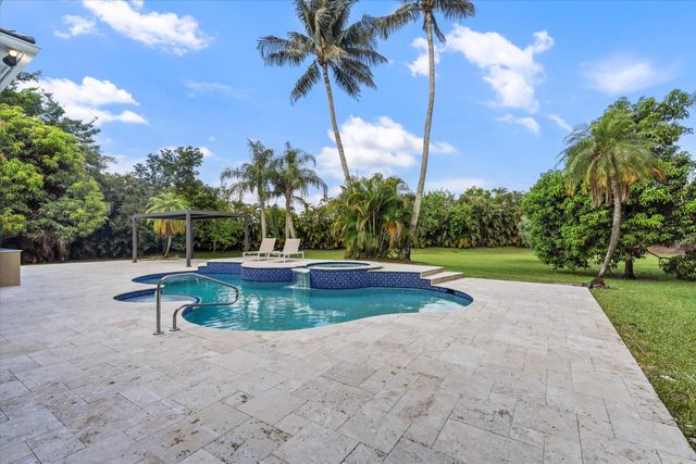 15463 Tall Oak Avenue, Delray Beach, FL 33446