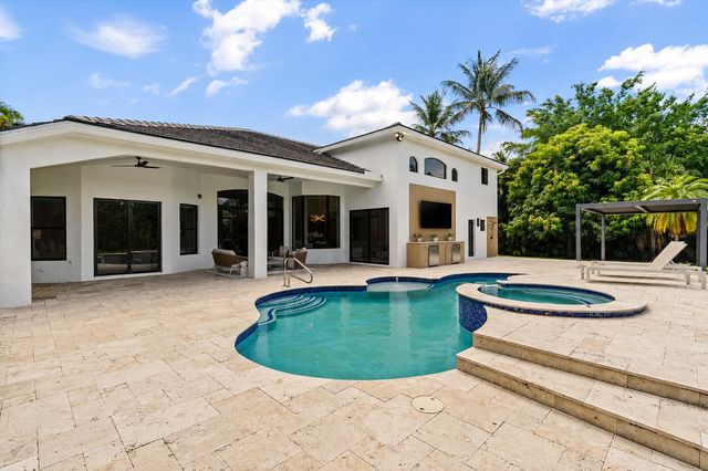 15463 Tall Oak Avenue, Delray Beach, FL 33446