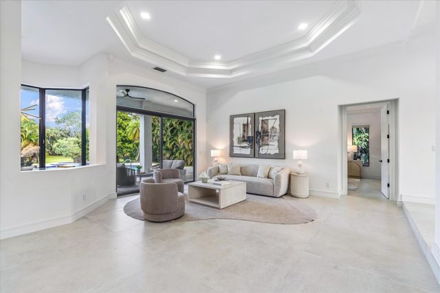 15463 Tall Oak Avenue, Delray Beach, FL 33446