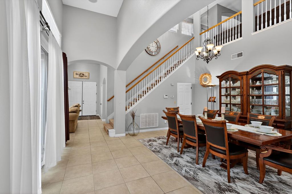 Image 30 of property listing at 8815 Laguna, Chowchilla, CA 93610