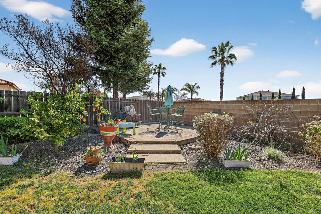 Image 59 of property listing at 8815 Laguna, Chowchilla, CA 93610