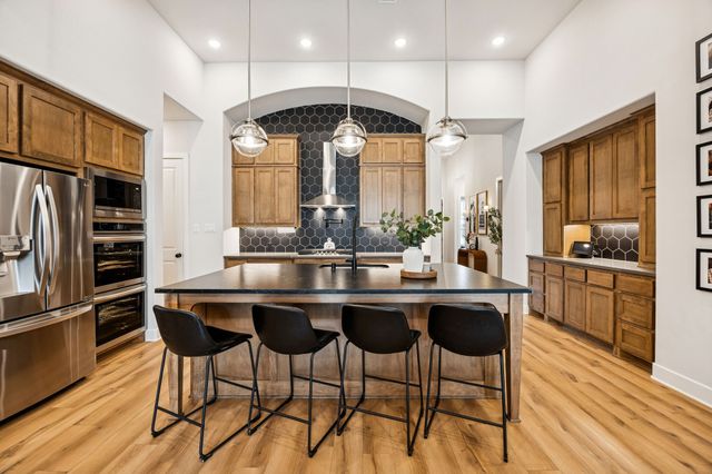 313 Pioneer Trail, Northlake, TX 76247