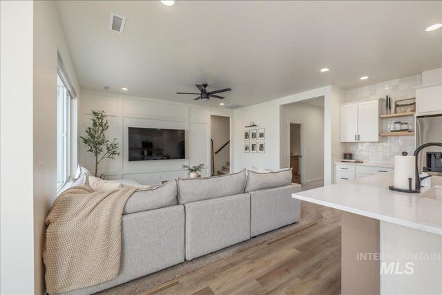 3090 W Silver River St., Meridian, ID 83646