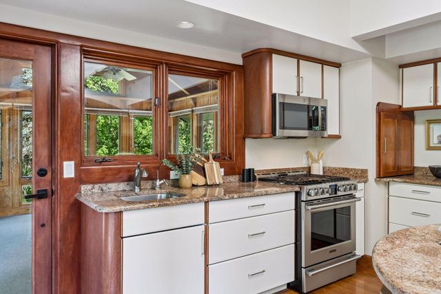 776 Golden Meadow Road, Eagan, MN 55123