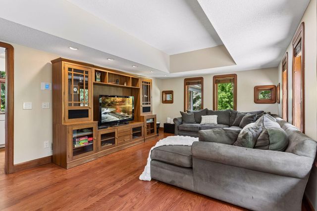 776 Golden Meadow Road, Eagan, MN 55123