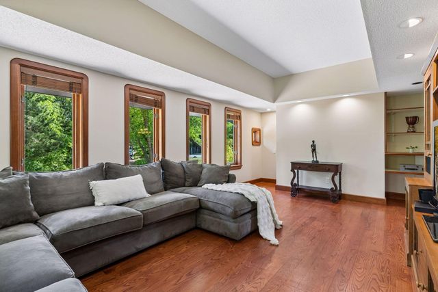 776 Golden Meadow Road, Eagan, MN 55123