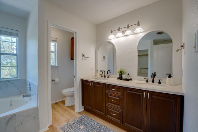 1705 Oakmont LN, Cedar Park, TX 78613
