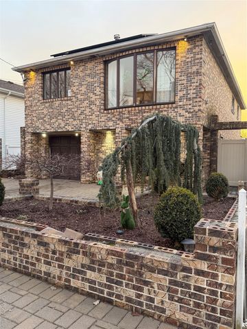 15936 88th Street, Howard Beach, NY 11414