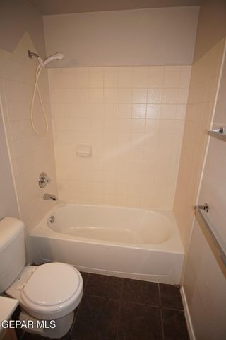 10002 Cross Street, El Paso, TX 79924