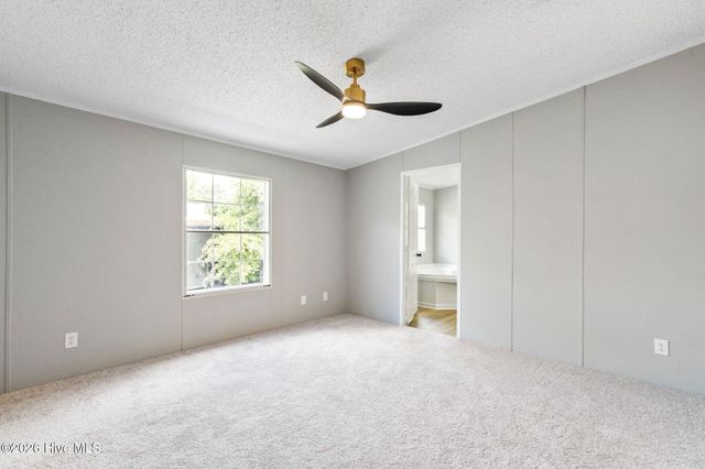 9220 Shady Forest Drive SW, Calabash, NC 28467