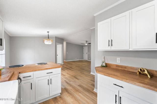 9220 Shady Forest Drive SW, Calabash, NC 28467