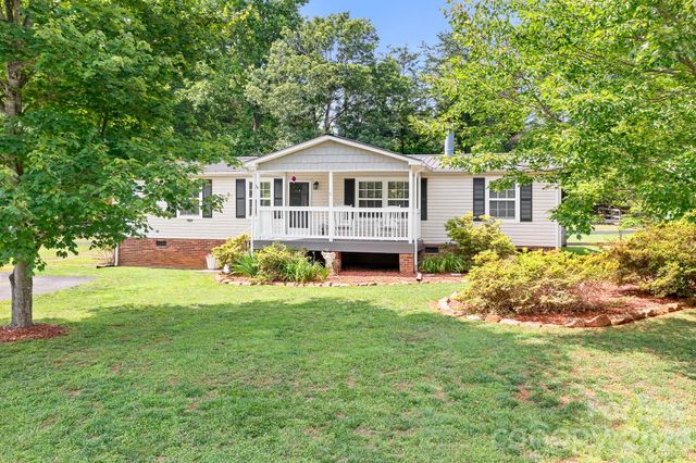 6075 Clearbrook Lane, Iron Station, NC 28080