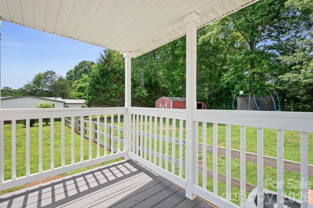 6075 Clearbrook Lane, Iron Station, NC 28080
