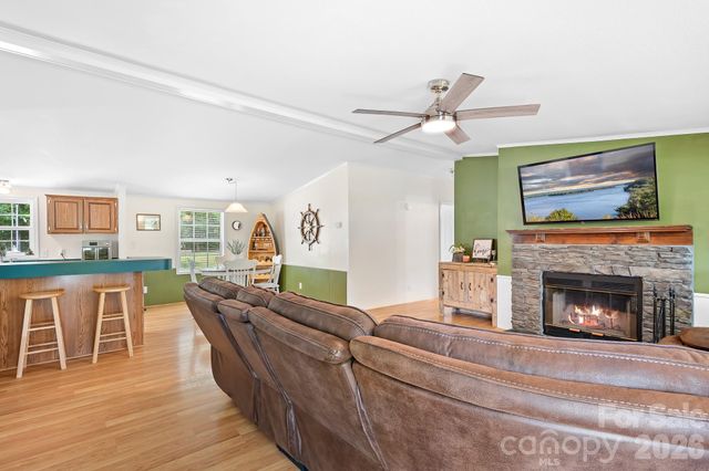 6075 Clearbrook Lane, Iron Station, NC 28080