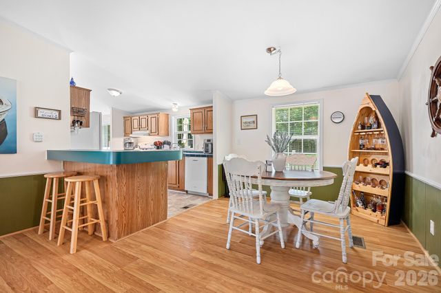 6075 Clearbrook Lane, Iron Station, NC 28080