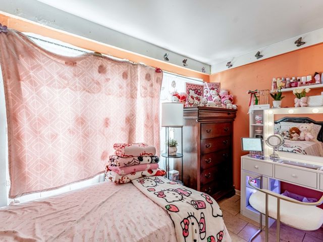 5730 S Washtenaw Avenue, Chicago, IL 60629