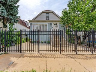 5730 S Washtenaw Avenue, Chicago, IL 60629