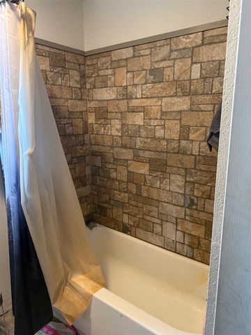 3357 Fm 217, Valley Mills, TX 76689