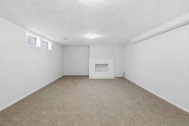 5 E Regina Ave, Spokane, WA 99218