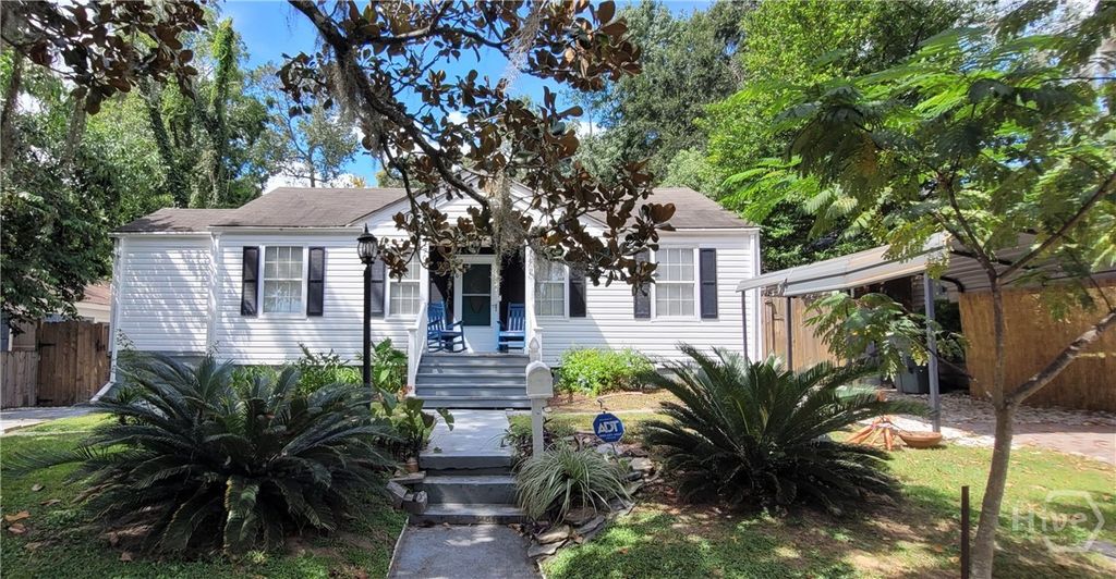 Image 1 of property listing at 1704 E 31st Street, Savannah, GA 31404